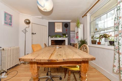 73 Chapel Road, St Lawrence, Ramsgate, CT11 0BS