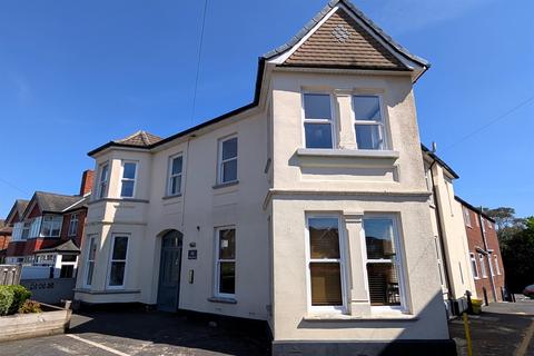 1 bedroom flat to rent, 46 Peartree Avenue, Southampton SO19