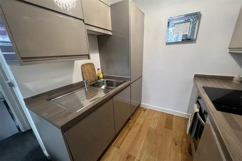 1 bedroom flat to rent, 46 Peartree Avenue, Southampton SO19