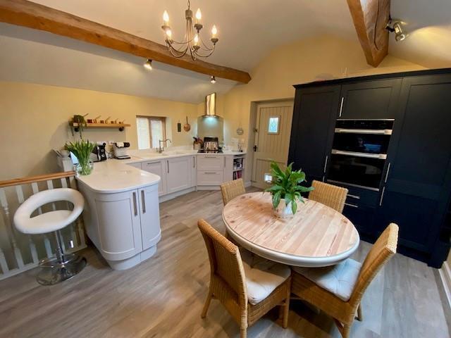 Kitchen 3.jpg