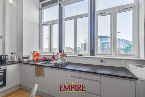 undefined, High Street, Metro Lofts, B70