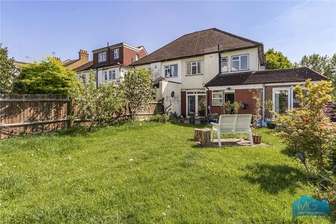 4 bedroom semi-detached house for sale, Daws Lane, London, NW7