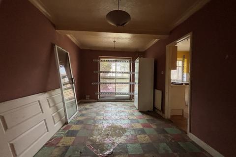 16 Holberton Road, Reading, RG2 8NH