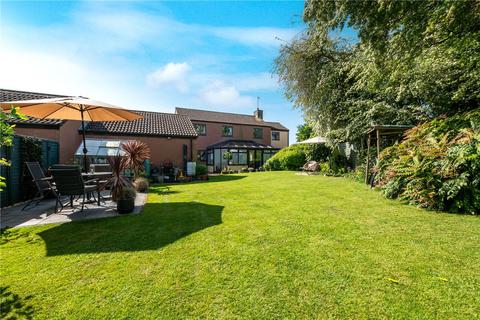 4 bedroom detached house for sale, Saxon Way, Bourne, PE10