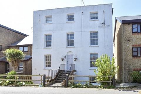 undefined, Middle Wall, Whitstable, Kent