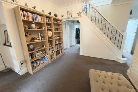 undefined, Bradford Road, Cottingley, Bingley, BD16