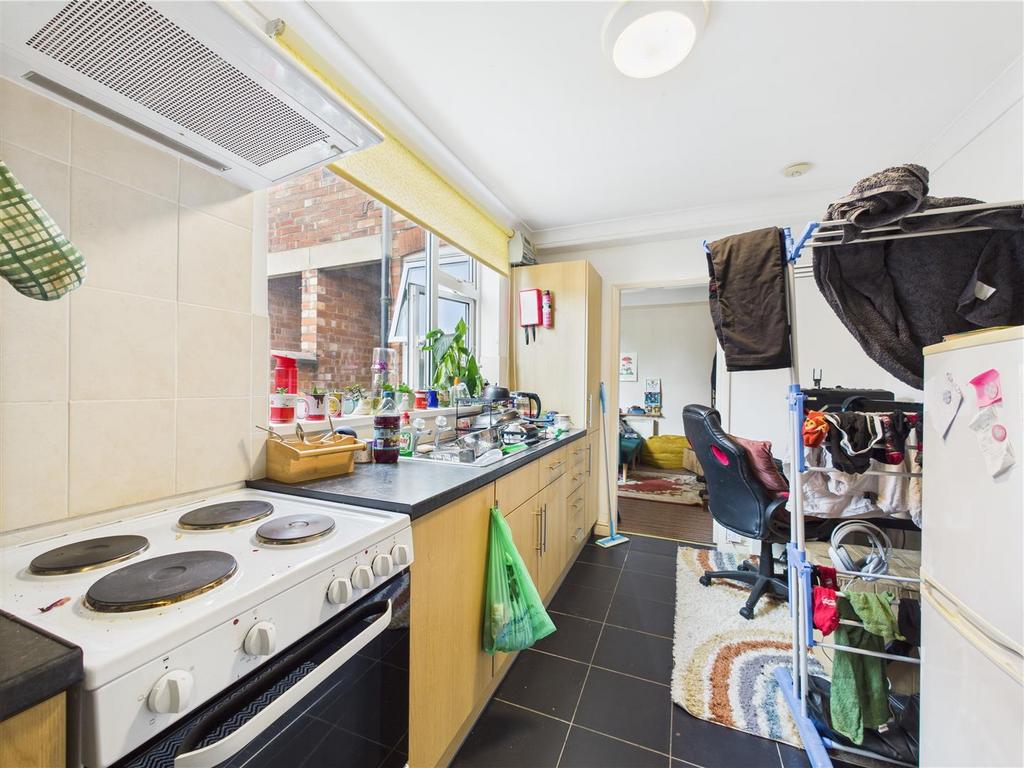 Flat1 - Kitchen