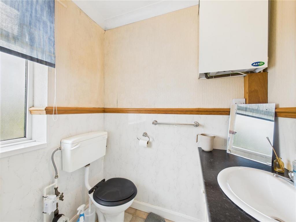 Flat2 - Shower Room