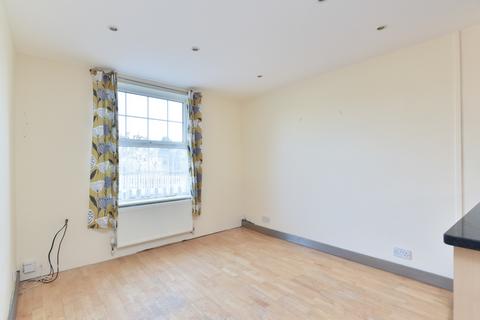 undefined, Lees Road, Brabourne Lees