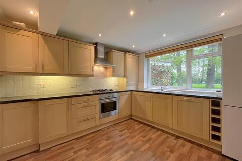 18 Archery Fields, Warwick, CV34 6PQ
