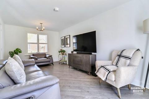 3 bedroom detached house for sale, Lichfield WS14
