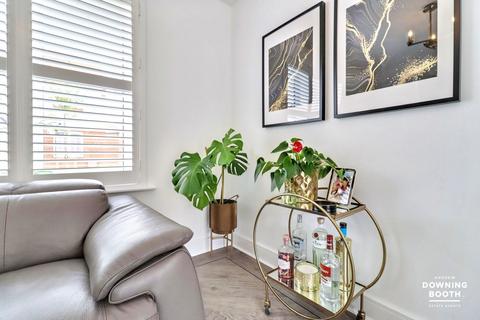 3 bedroom detached house for sale, Lichfield WS14