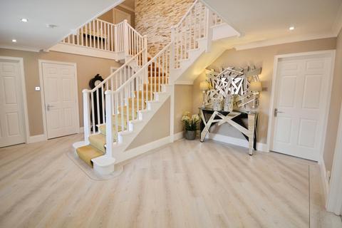 5 bedroom detached house for sale, Low Green, Newton Aycliffe