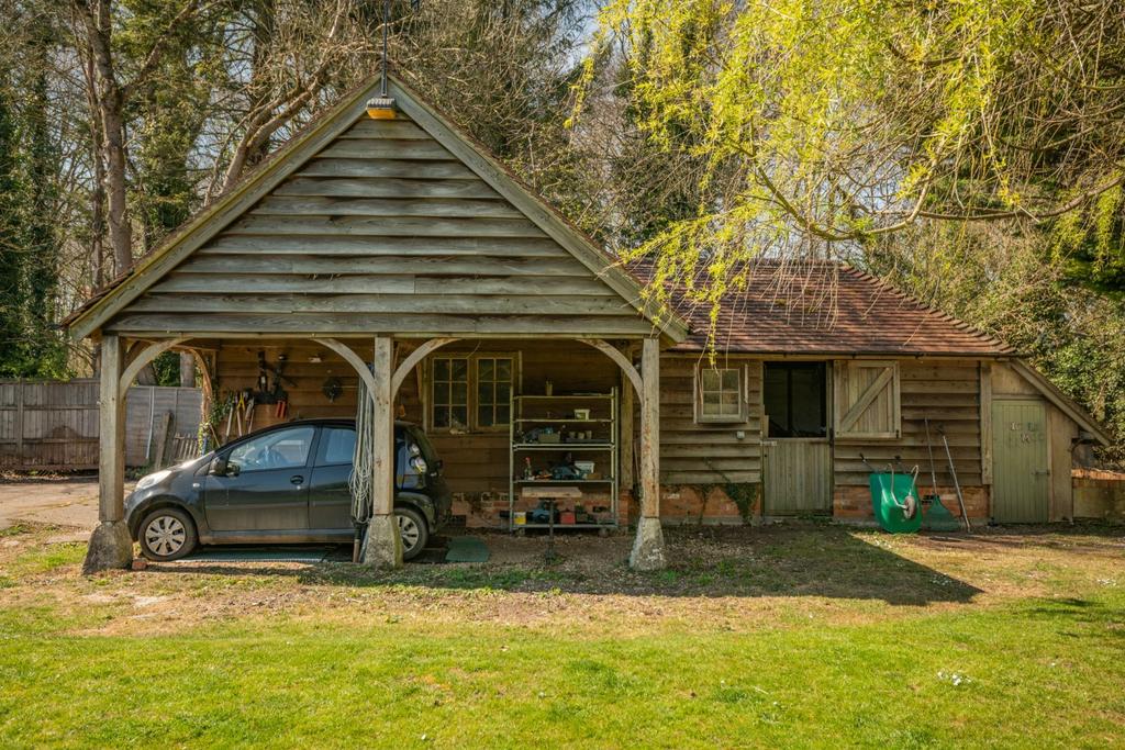 Outbuilding