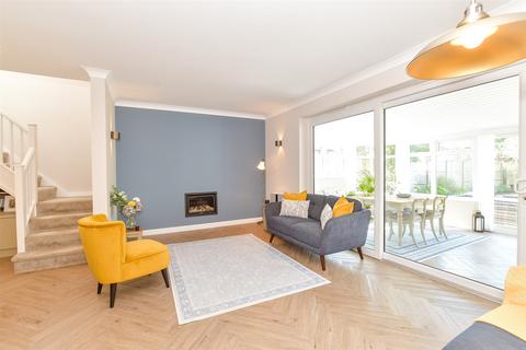 5 Blondell Drive, Bognor Regis, PO21 4BQ