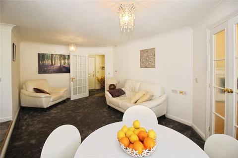 1 bedroom retirement property for sale, Paynes Park, Hertfordshire SG5