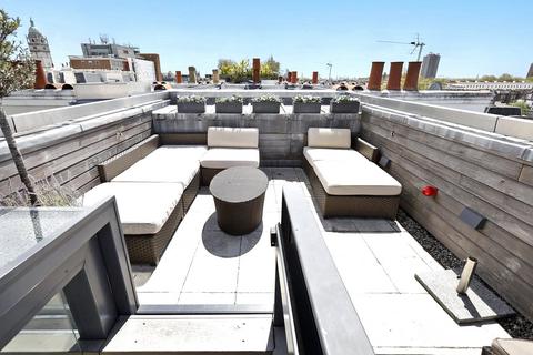 undefined, Queen's Gate, South Kensington, SW7