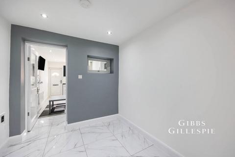 1 bedroom flat to rent, Gledwood Drive, Hayes, UB4