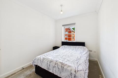 4 bedroom terraced house for sale, Edward Paxman Gardens, Colchester, Essex, CO1