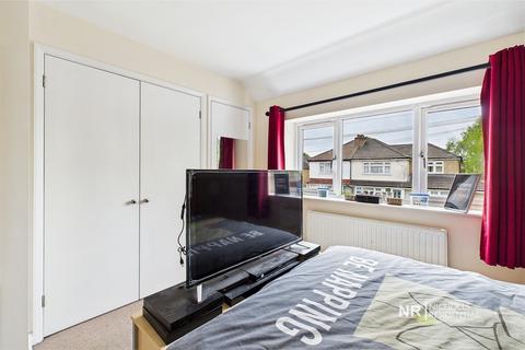 1a Worthfield Close, West Ewell, Epsom, KT19 9RF