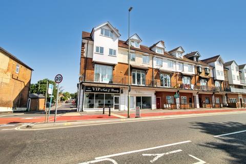 1 bedroom apartment for sale, 195 Lynchford Road, Farnborough, Hampshire, GU14