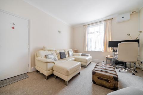 undefined, Charles Street, Byron Court, GU32