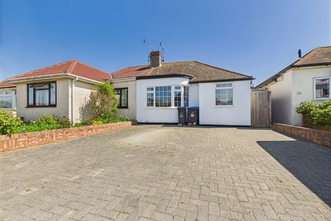 3 bedroom semi-detached bungalow for sale, George V Avenue