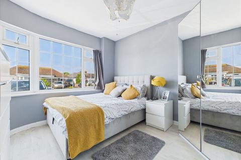 3 bedroom semi-detached bungalow for sale, George V Avenue