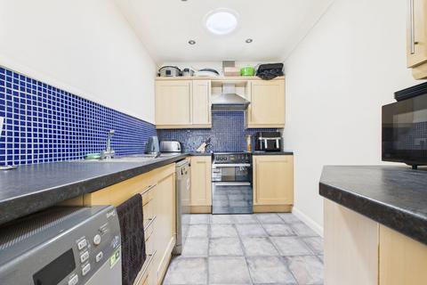 3 bedroom semi-detached bungalow for sale, George V Avenue