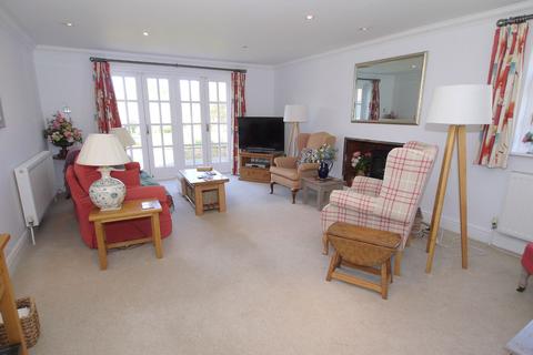 4 bedroom semi-detached house for sale, High Street, Otford, TN14