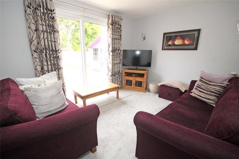 Villa Ricos Mount Close, New Milton, BH25 6PB