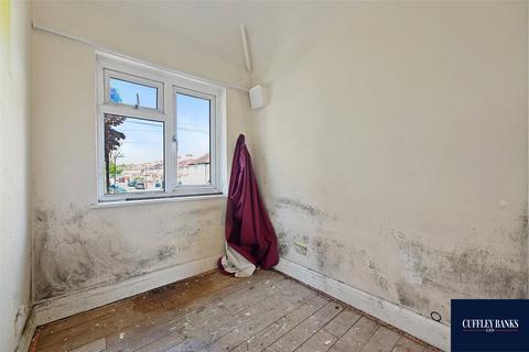 153 Bilton Road, Perivale, Greenford, UB6 7BD