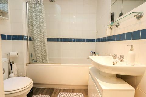 84 Ellicks Close, Bradley Stoke, Bristol, BS32 0ET