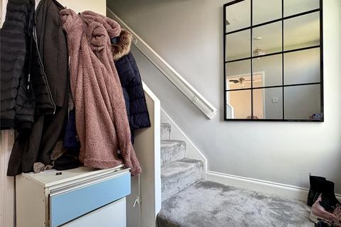 3 bedroom terraced house for sale, Repton Avenue, Oldham, Greater Manchester, OL8