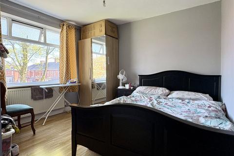 24 Repton Avenue, Oldham, OL8 4JB