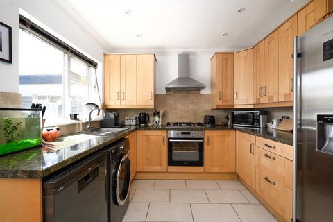 undefined, First Avenue, WALTON-ON-THAMES, KT12