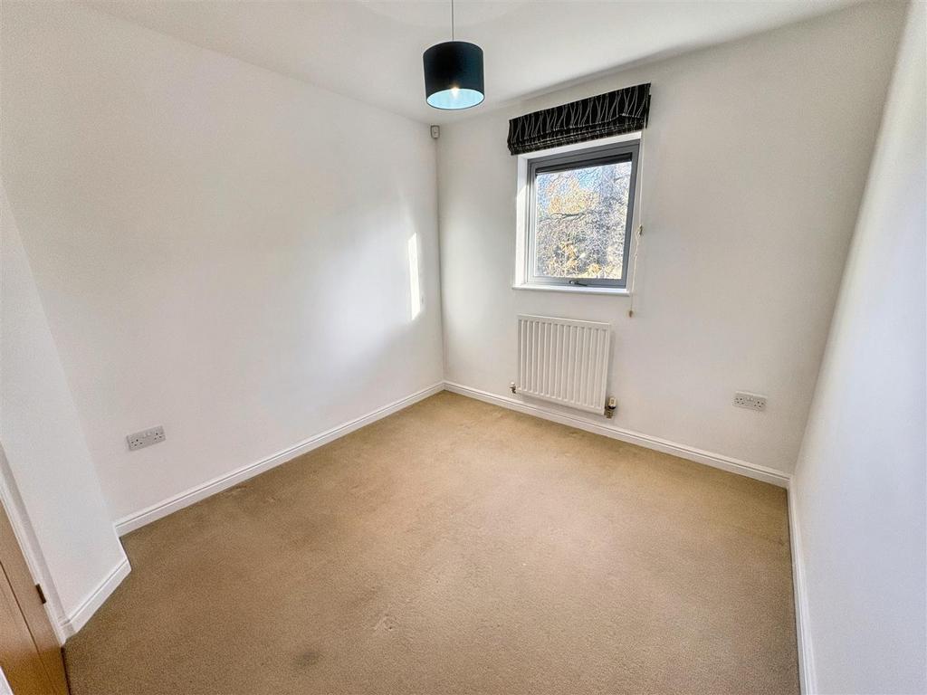 Bedroom 2.jpg