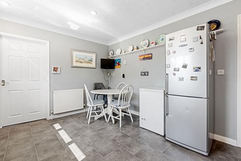 9 Longfield Drive, Camelford, PL32 9TE
