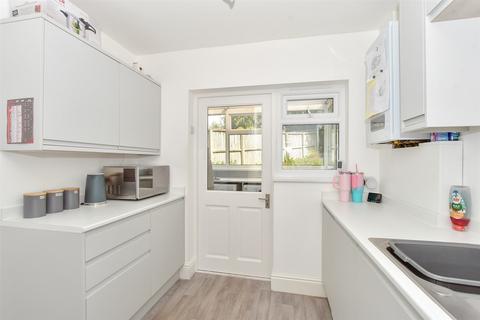 3 bedroom detached house for sale, Lake Green Road, Lake PO36