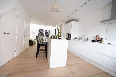 3 bedroom townhouse for sale, Silk Mill Gardens, Kelham Island S3
