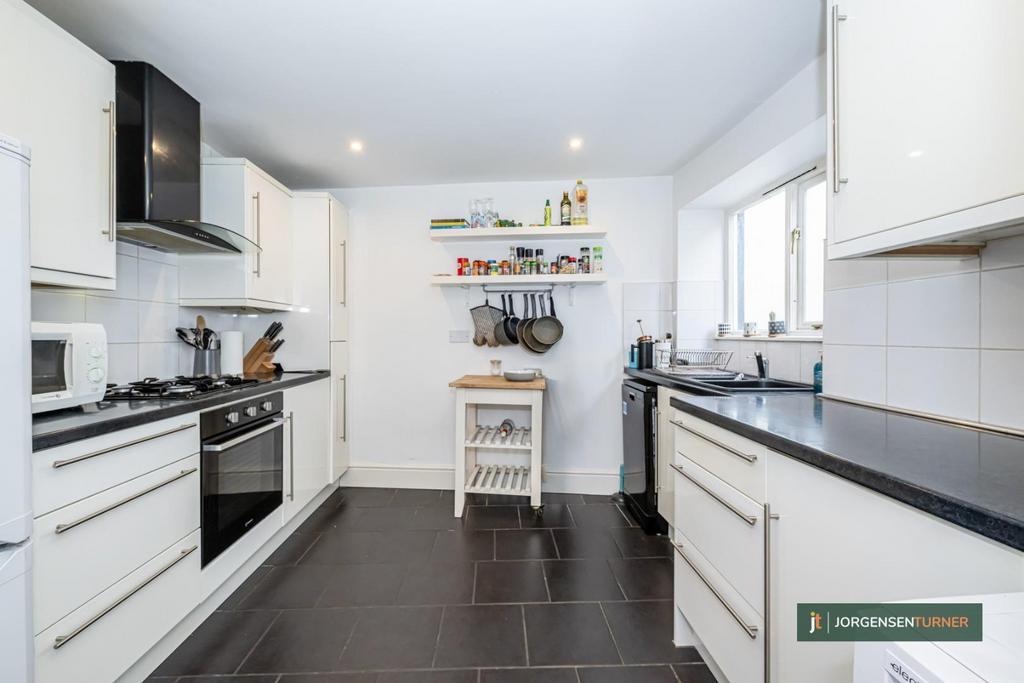 Kitchen .jpg