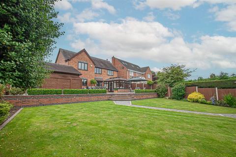 Holly Lodge Vicarage Drive, Stramshall, Uttoxeter, ST14 5DL