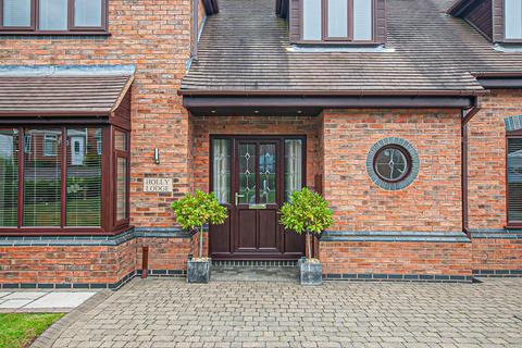 Holly Lodge Vicarage Drive, Stramshall, Uttoxeter, ST14 5DL