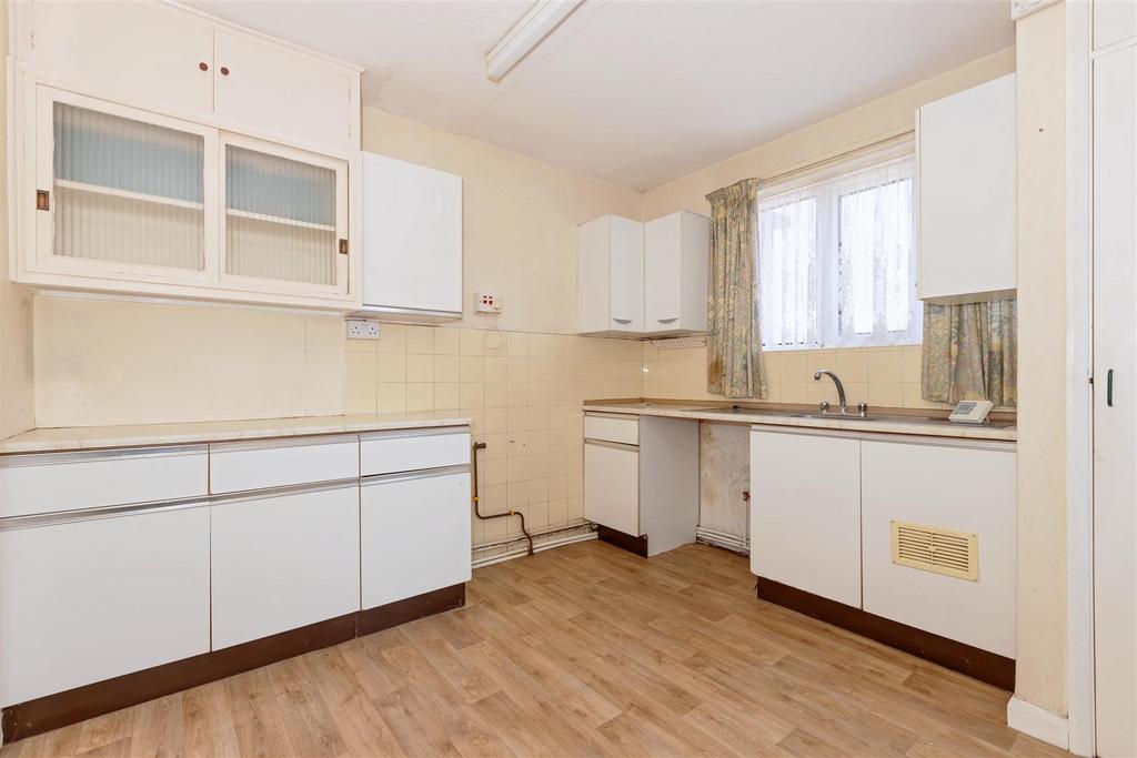Alinora Crescent 13.jpg