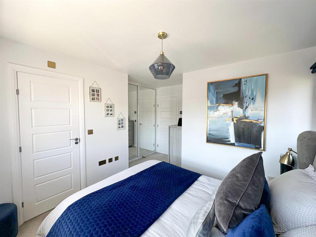 Three bed detached property, Silsden 16