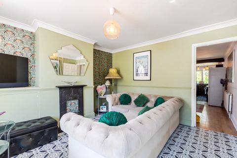 42 Station Road, Crayford, Dartford, DA1 3QG