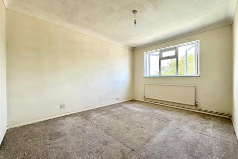 22 Bell Close, Greenhithe, DA9 9BP