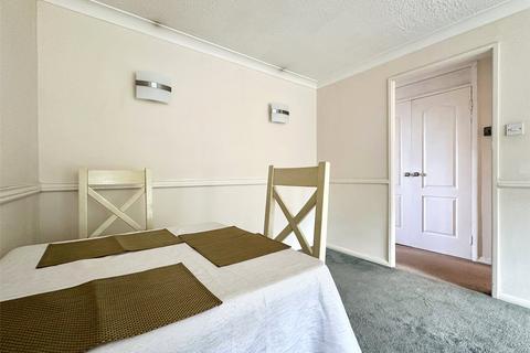 22 Bell Close, Greenhithe, DA9 9BP
