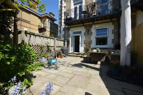 2 bedroom ground floor flat for sale, EAST RYDE