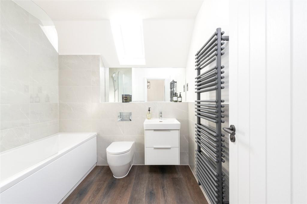 Famiuly Bathroom